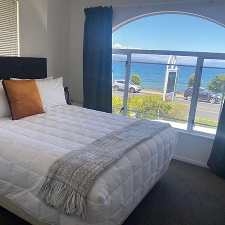 Lakeside Taupo Motel Extérieur photo